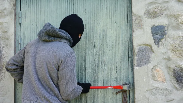 Schokkend: er wordt tijdens de feestdagen dubbel zoveel ingebroken