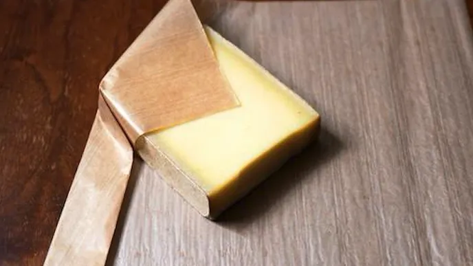 Mit diesen verblüffenden Tricks bleibt dein Käse viel länger frisch, würzig und schimmelfrei.