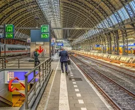 Hierdoor schrik je in de trein altijd nét voor het eindstation wakker