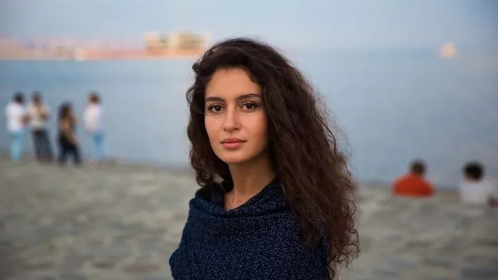 30 beautiful women from around the world
