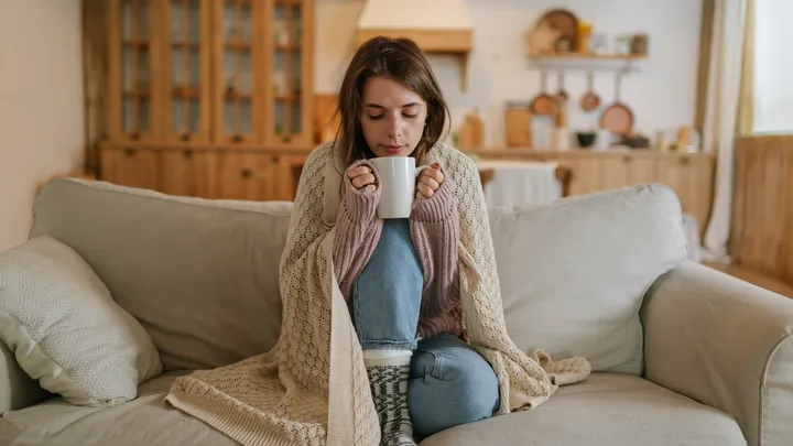 Feit of fabel: hebben vrouwen het sneller koud dan mannen?