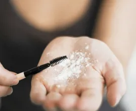 Do you want to make your eyelashes look fuller? We tried this trick and it really works!
