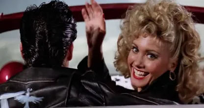 Regisseur Grease onthult: de film had eigenlijk anders moeten eindigen