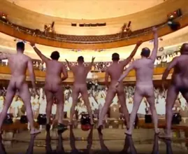 Deze acht BN'ers gaan uit de kleren voor tv-programma 'For One Night Only'