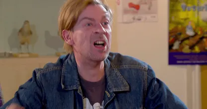 Kees uit 'Bonje met de Buren' wordt helemaal GEK van bladblazers, dit filmpje móét je even zien!