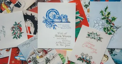 Nog maar weinig kerstkaartjes ontvangen? Hier kan het door komen
