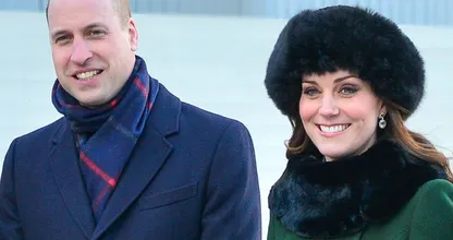 Prins William en Kate ontmoeten hun neefje Archie voor de eerste keer