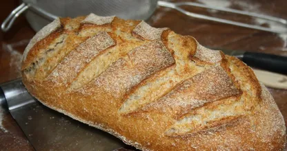 Ist Dinkelbrot wirklich gesünder als Weizenbrot? Wir haben die Antwort.
