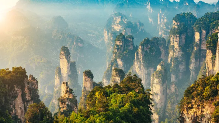 20 Incredible Travel Destinations Around The World