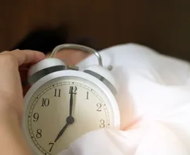 Aha! Dit is waarom snoozen in de ochtend slecht voor je is