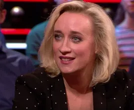 Gespot: Eva Jinek heeft een prachtige babybuik