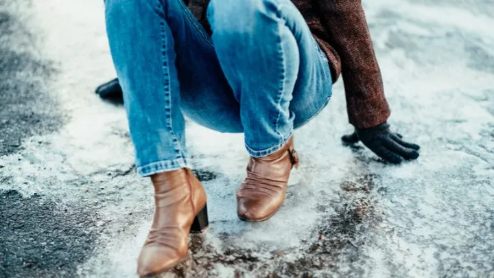 Pas op: het is glad door heel het land door winterse kou