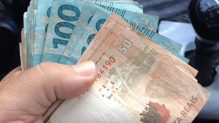 Três coisas que você nunca deve guardar em sua carteira