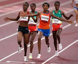 Kijkers Olympische Spelen verbaasd na Snollebollekes-vraag aan Sifan Hassan