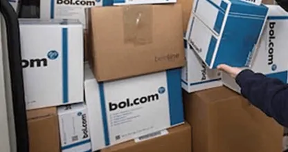 DEZE zwangere vrouw bestelde vitaminen bij Bol.com maar wat ze toen opgestuurd kreeg.. Dit geloof je niet!
