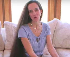 Rapunzel de la vida real: esta mujer y sus hijas tienen un cabello increíblemente largo
