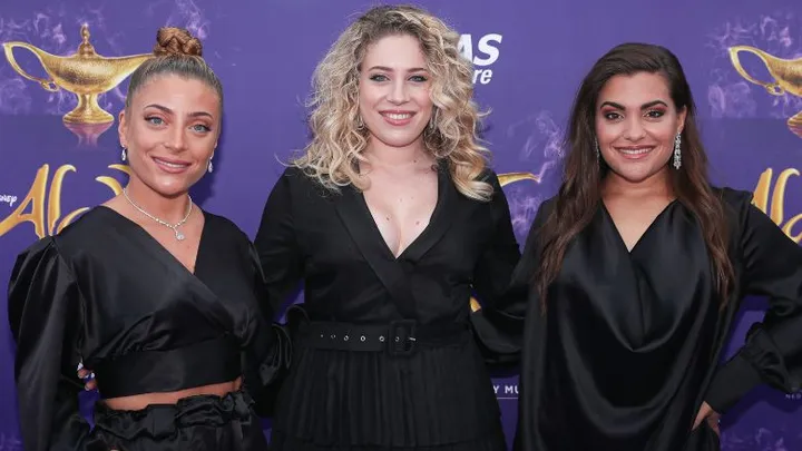 OG3NE niet op één lijn met vader: ‘Ruimte en rust nodig’