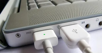 Let op: deze USB- opladers zijn heel gevaarlijk! Ze zijn per direct verboden.