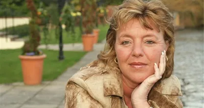 Silvia na scheiding Raymond van Barneveld: ‘Ik heb serieus zelfmoord overwogen’