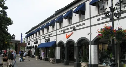 Aha! Das ist der fiese Grund warum Klamotten im Outlet Store so günstig sind!