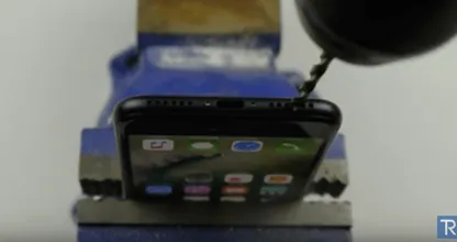 Misleidend promofilmpje laat Applegebruikers hun telefoon kapotmaken! Trap er niet in!