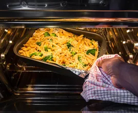 ¿Realmente necesitas precalentar tu horno antes de usarlo?