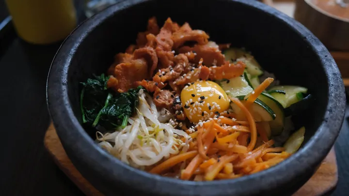 한 달 동안 매일 비빔밥을 먹으면 몸에 이런 일이 일어난다.