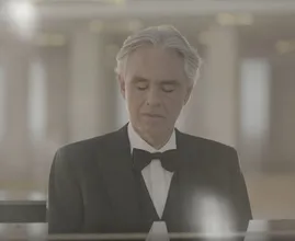 Zo ziet de zoon van Andrea Bocelli eruit