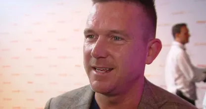 Johnny de Mol over zijn trouwdag: ‘Het was echt de mooiste dag van mijn leven’