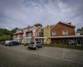 Koopcontract hotel in Albergen al getekend voor COA