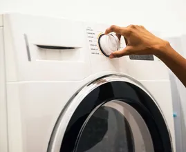 7 tips om elke wasbeurt goedkoper te maken