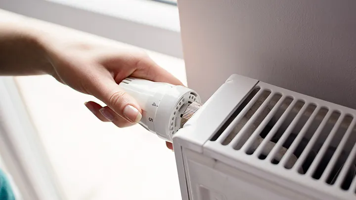 10 Super Simple Tricks To Keep Your Gas Bill From Getting Out Of Hand