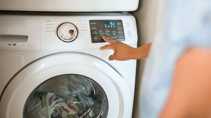 洗ったはずの洗濯物が臭い？そんな悩みを解決する超便利な裏ワザ