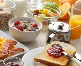 Woraus besteht jetzt eigentlich ein vollwertiges Frühstück? Und was sind Ballaststoffe? Wir haben die Antwort!