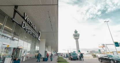 Schiphol heeft moeite met het vinden van nieuw personeel