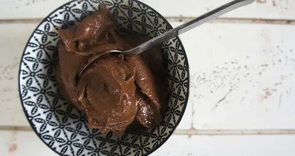 Dit is waarom je eigenlijk altijd met chocolade moet ontbijten