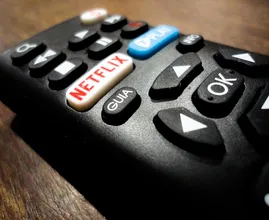 Schalte geheime Netflix Filme mit diesen Codes frei und verdopple deine Auswahl!