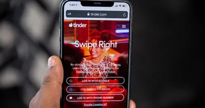 Tinder-gebruikers in de VS kunnen matches natrekken op strafblad