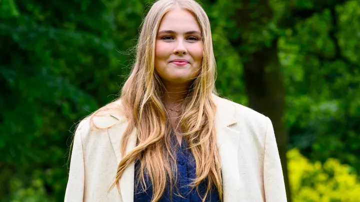 Déze naam gebruikte prinses Amalia als pseudoniem