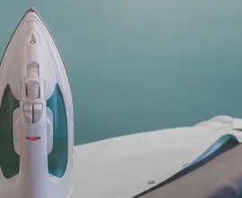 4 wskazówki, które pomogą Ci wyczyścić żelazko