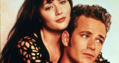 Shannen Doherty brengt ode aan Luke Perry met emotionele rol in Riverdale