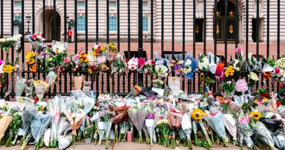 Here's what happens to flowers that the royals get from the public
