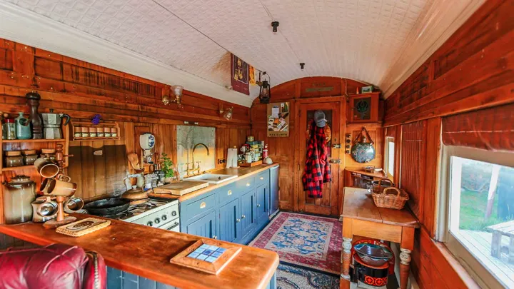 Elderly Woman Has Been Living Inside an Old Train Cart for Decades – But Wait Until You See the Inside!