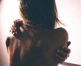 Spit in je onderrug: 'Moet je rust houden of juist bewegen?'