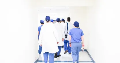 Veel ontevredenheid onder verpleegkundigen en verzorgenden over salaris