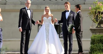 Even terugblikken: alle details over Sylvie's trouwjurk