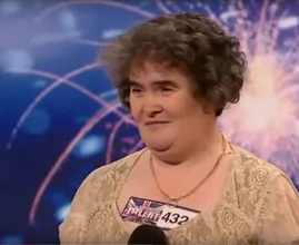 Zo ziet zangeres Susan Boyle er 10 jaar na haar BGT-auditie uit