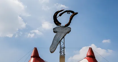 Eerste vrouwelijke veteraan stak het bevrijdingsvuur aan