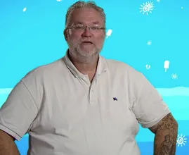 Huh?! Ex-manager van Barbie slaat een nieuw carrièrepad in…