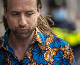 Massa-aangifte tegen Willem Engel: OM start onderzoek